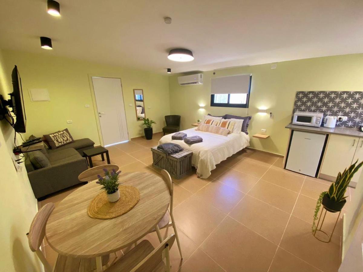 בקתת וולקנו בגולן Volcano Cabin Golan-Heights Sha'al Esterno foto